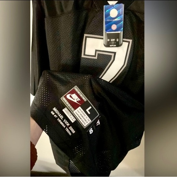 NIKE VIRGINIA TECH MEMORABILIA VT MICHAEL VICK FOOTBALL JERSEY MENS SIZE L NWT - Picture 3 of 15